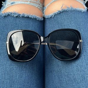 Gucci oversized bee sunglasses